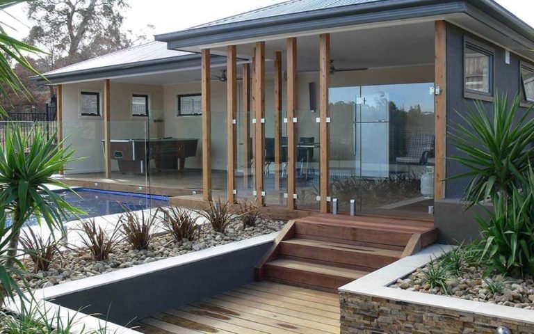 Beveled Glass in Modern Homes – Use them considerably