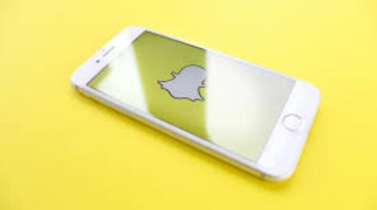 The Snapchat Logo Update: Why Bold Might Not Be Better