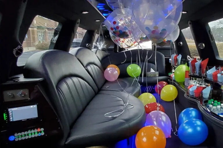 How to Plan the Perfect Bachelorette Party with a Limo Service